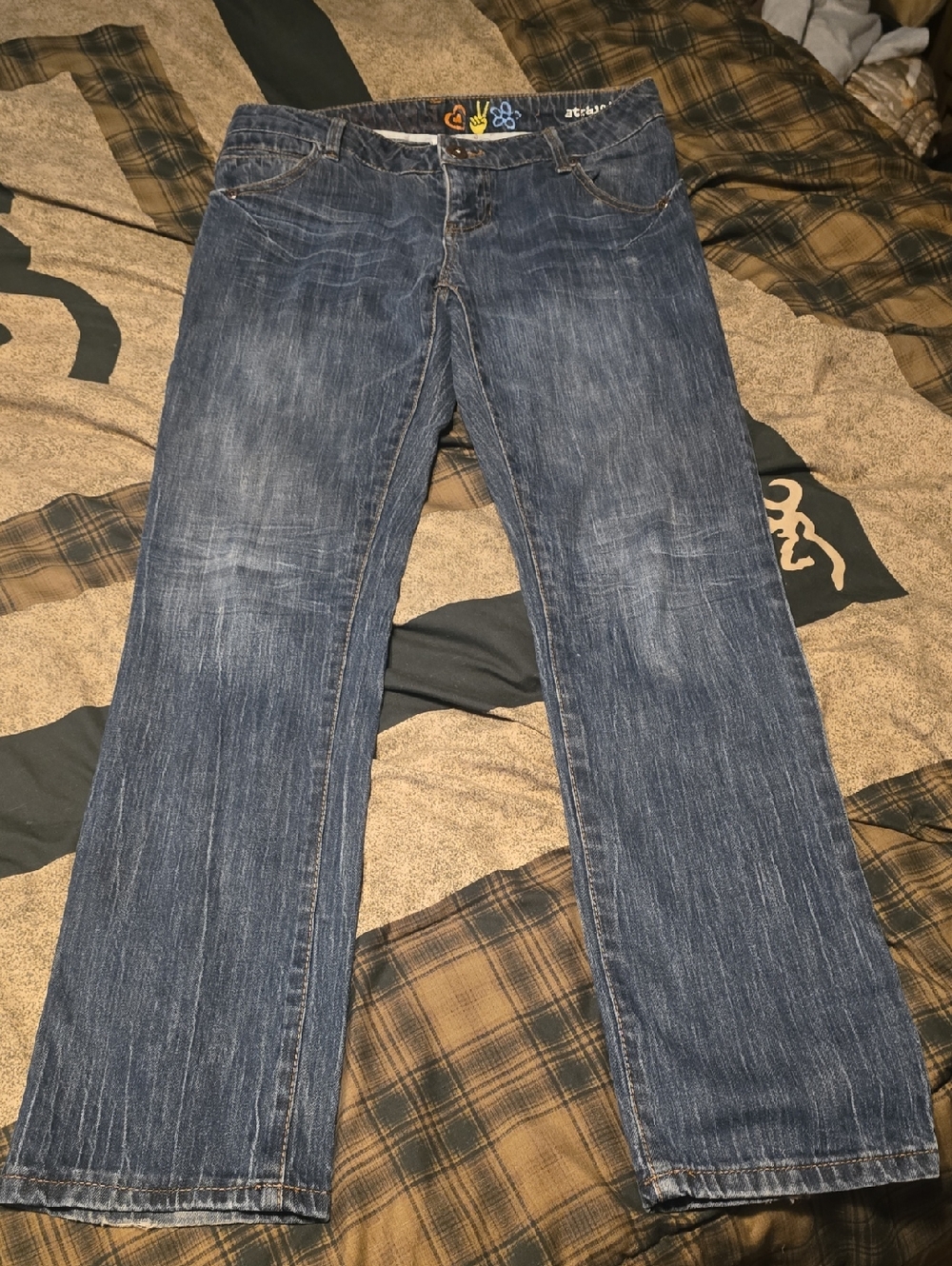 Womens Blue Denim Jeans by MUDD Classic Straight Fit Y2k Like New Size 9